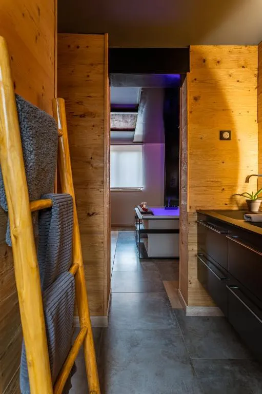 Suite Industrielle Spa Privatif, gîte avec spa à Bischoffsheim - photo 3 sur 12
