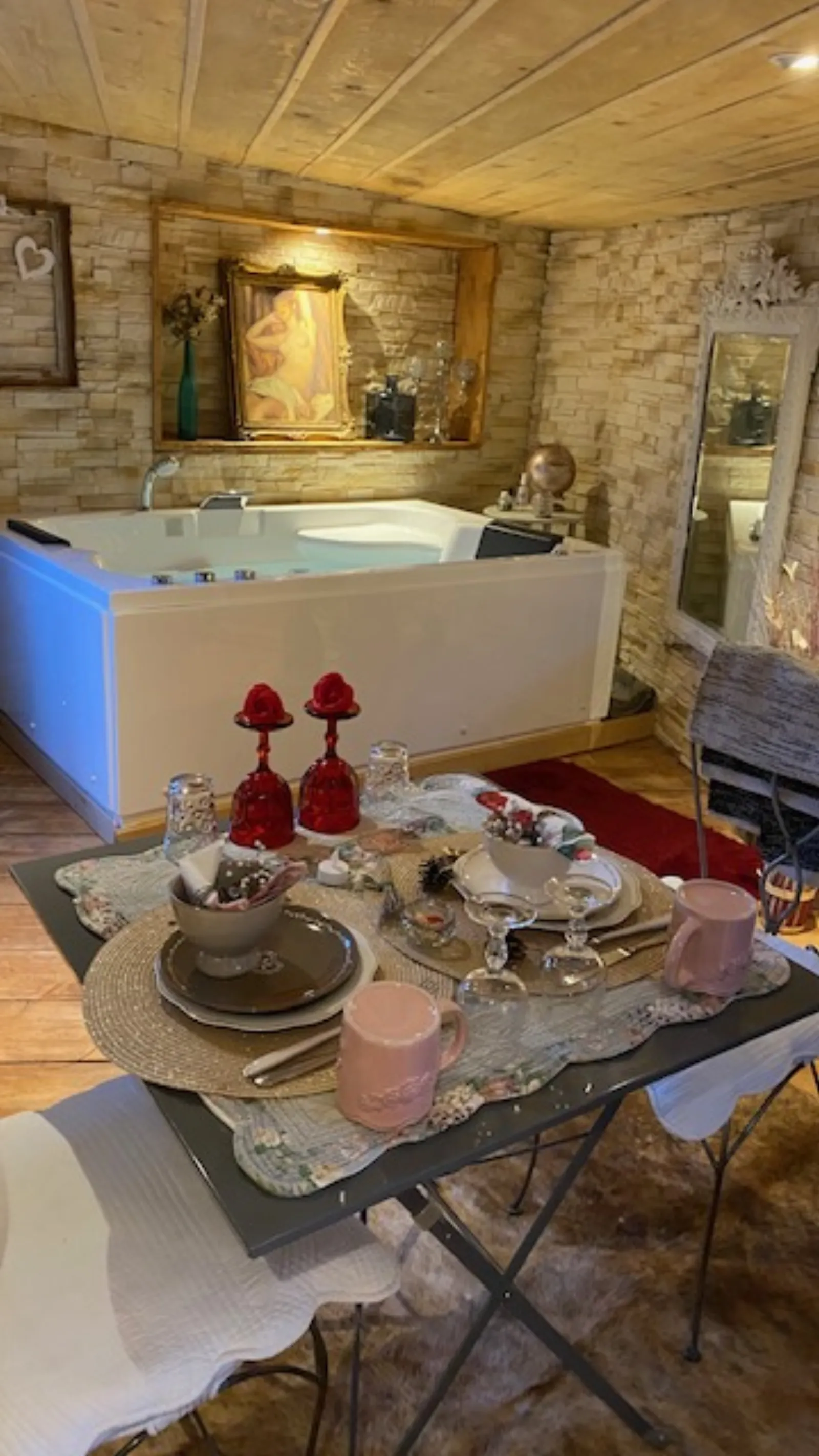 Suite inoubliable, Spa & petit-déjeuner, cabane à Barjols - photo 2 sur 12