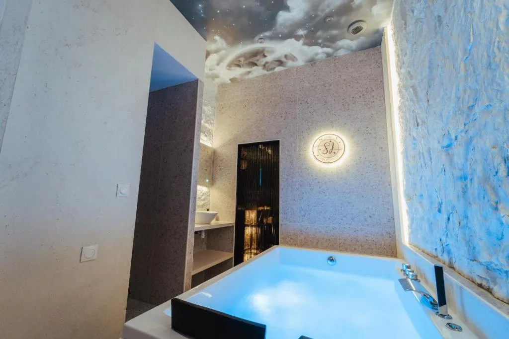 Suite Intemporelle, gîte avec spa à Montagnac - photo 3 sur 12