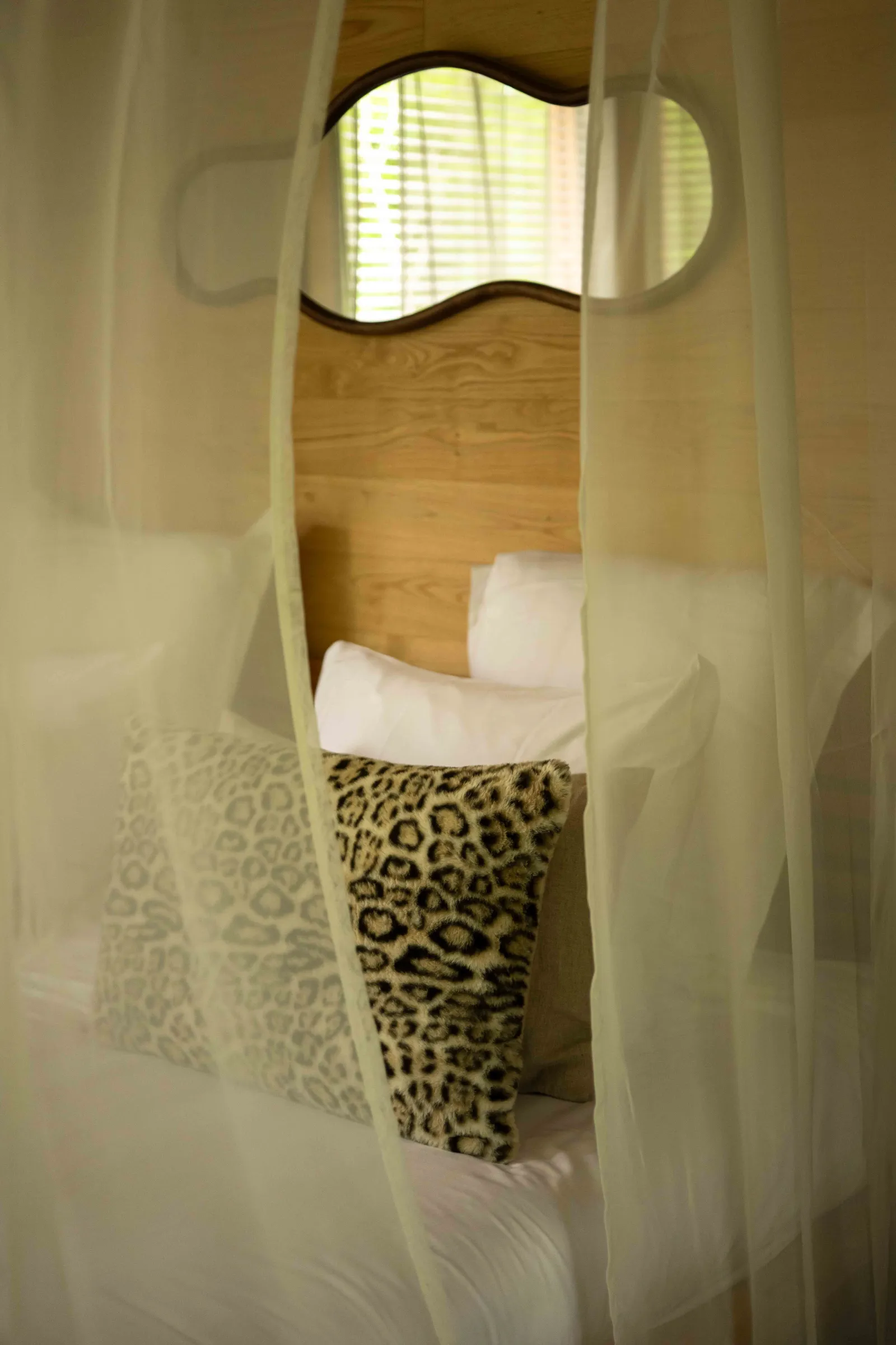 Suite Into the Wild & Spa, cabane à Esvres - photo 2 sur 12