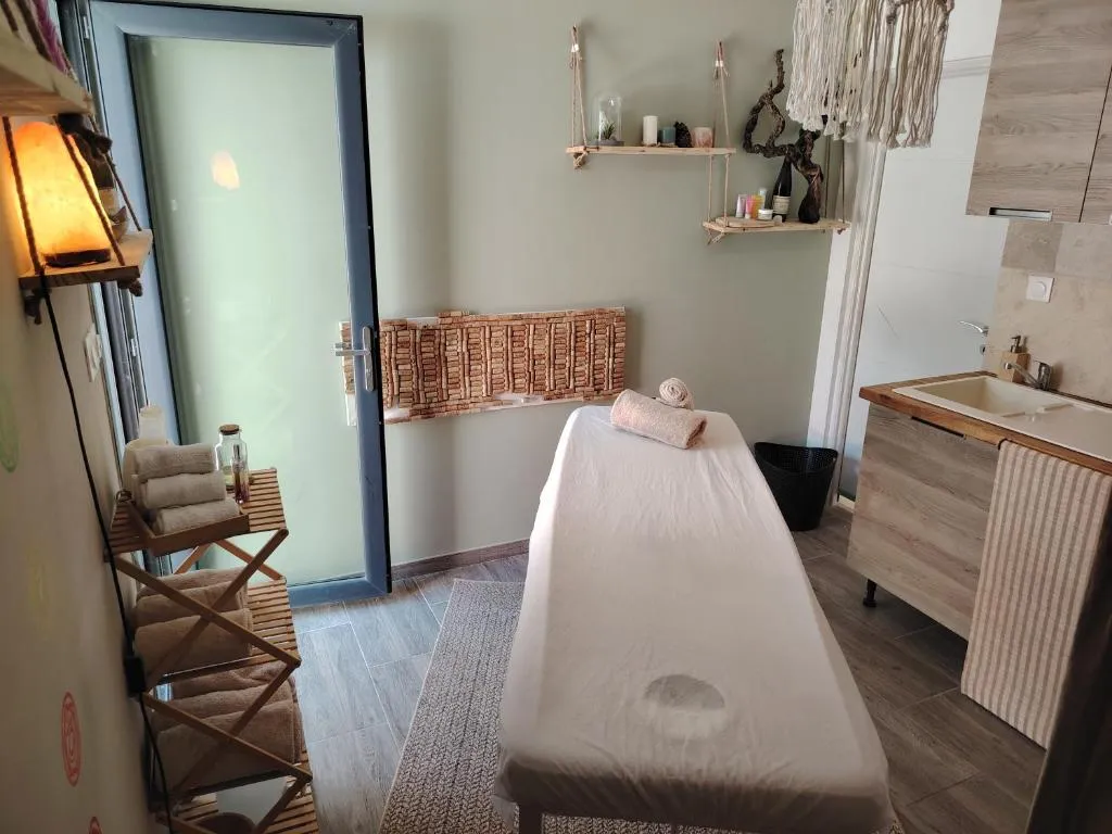 Suite jacuzzi privatif de Piolenc, gîte avec spa à Piolenc - photo 3 sur 12