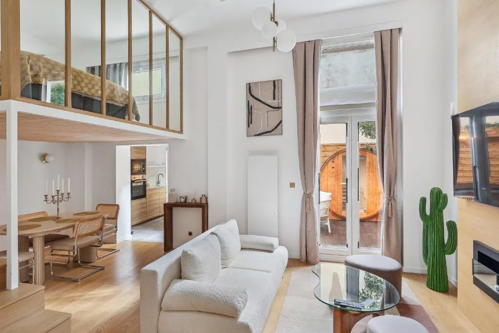 Suite Jardin, Sauna et Jacuzzi - Détente dans Paris (Paris, Paris)