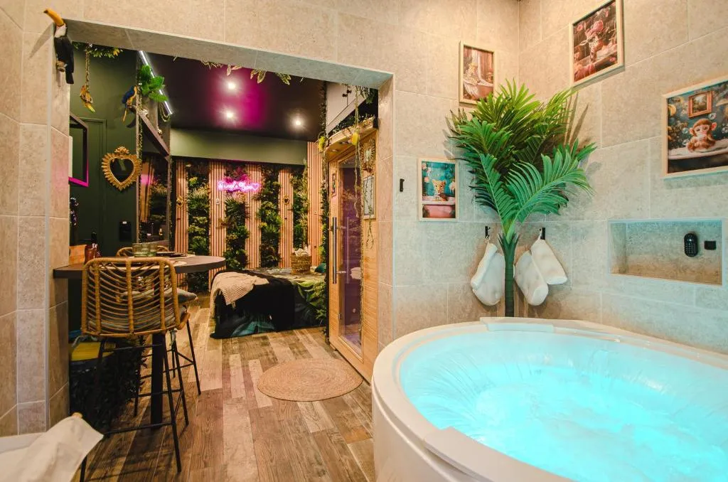 Suite Jungle Spa, gîte avec spa à Château-Thierry - photo 3 sur 12