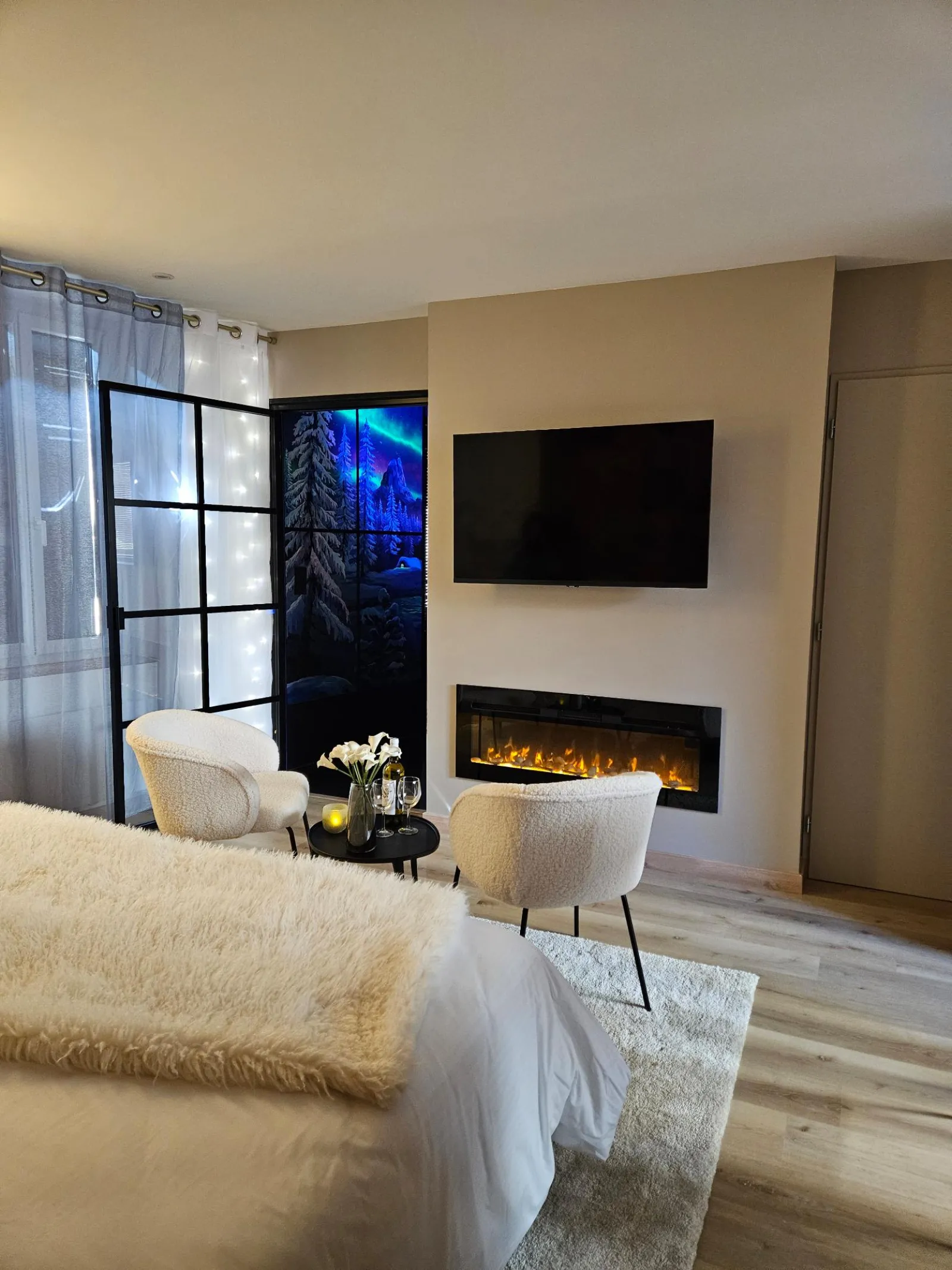 Suite Laponie & Balnéo, chambre à thème à Boulieu-lès-Annonay - photo 2 sur 12