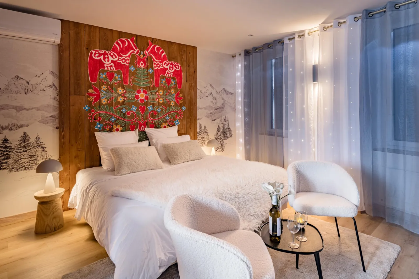 Suite Laponie & Balnéo, chambre à thème à Boulieu-lès-Annonay - photo 3 sur 12