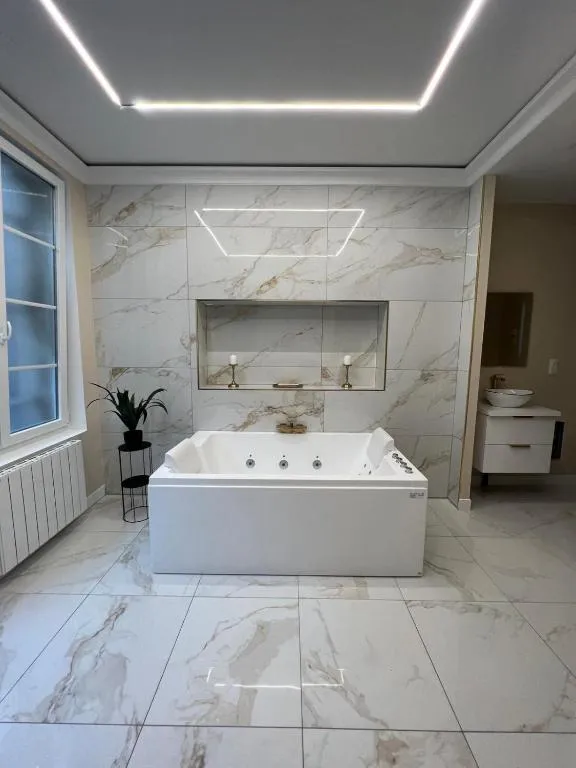 Suite Luxury, gîte avec spa à Rouen - photo 3 sur 11