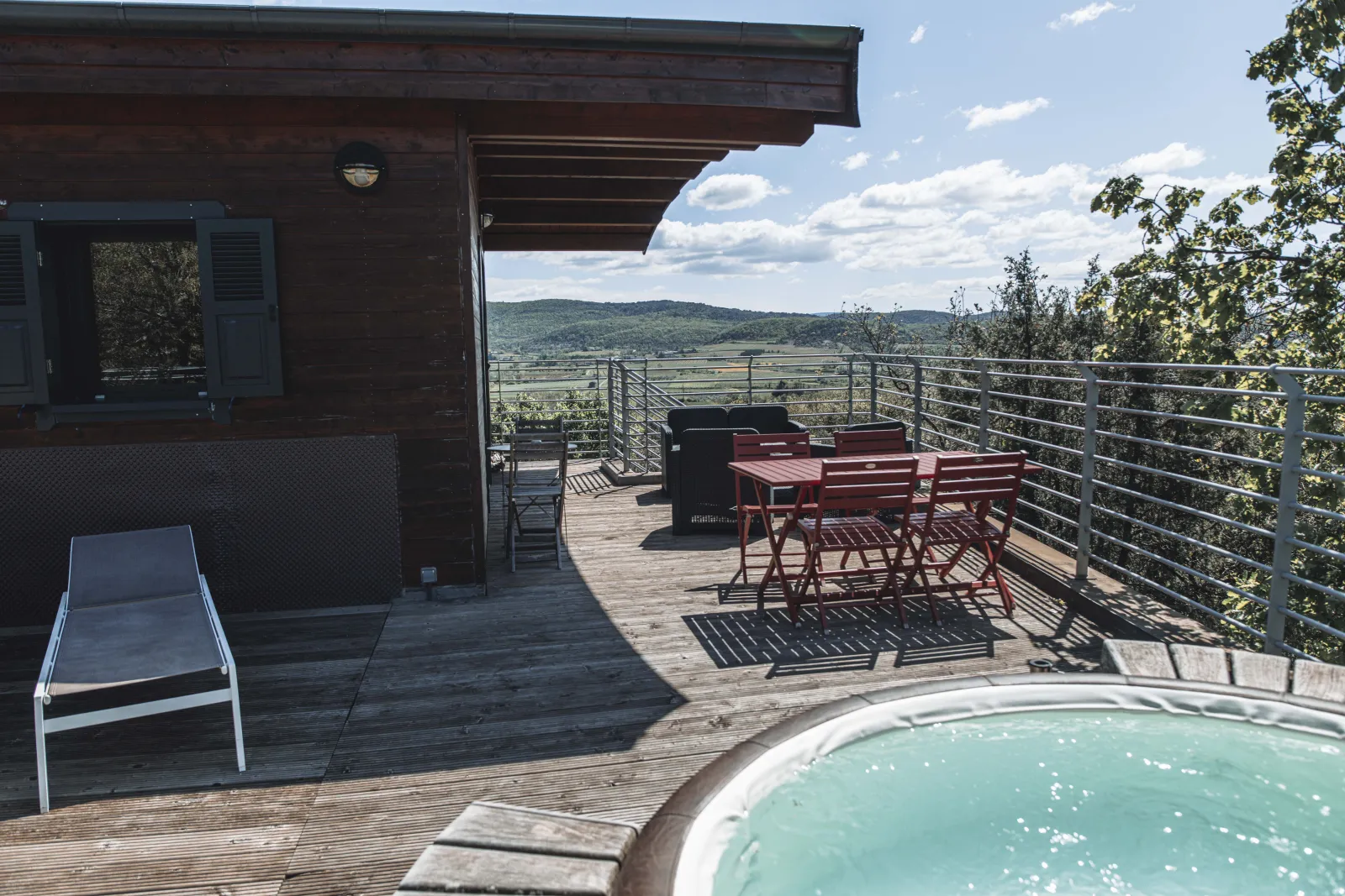 Suite Nid d'Amour et Spa, cabane à Vogüé - photo 2 sur 12
