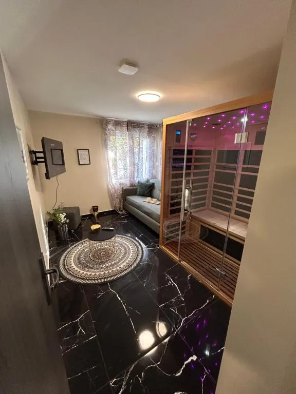 Suite prestige spa et sauna, gîte avec spa à Champigneulles - photo 2 sur 12