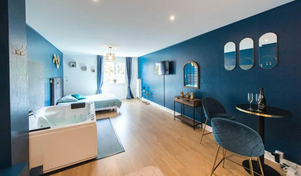 Suite privée et détente, gîte avec spa à Tours - photo 2 sur 12