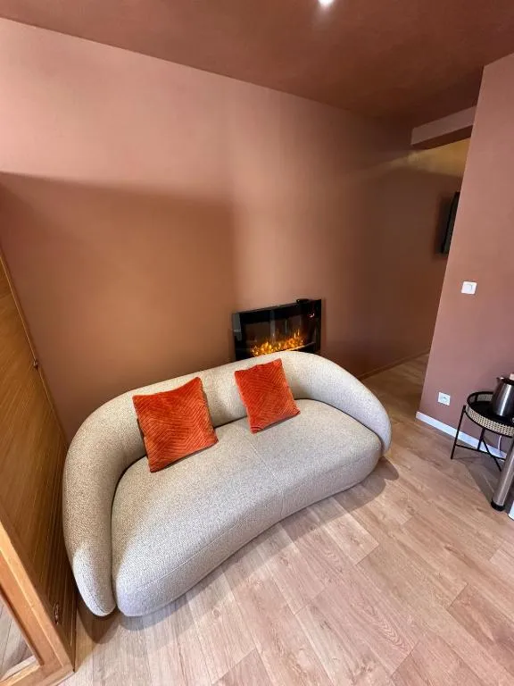 Suite Sahara, gîte avec spa à Calais - photo 2 sur 12