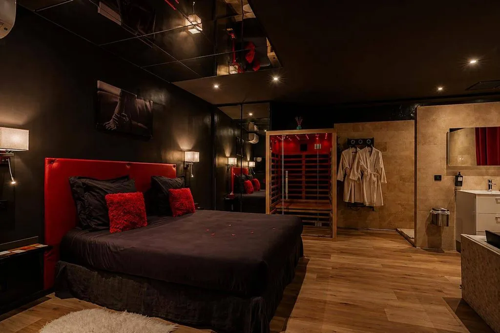 Suite sauna et balnéo de Cagnes, gîte avec spa à Cagnes-sur-Mer - photo 2 sur 12