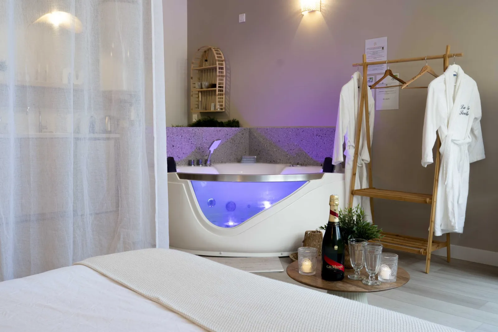La Suite Sensuelle - Expérience Balnéo (Nemours, Seine-et-Marne)