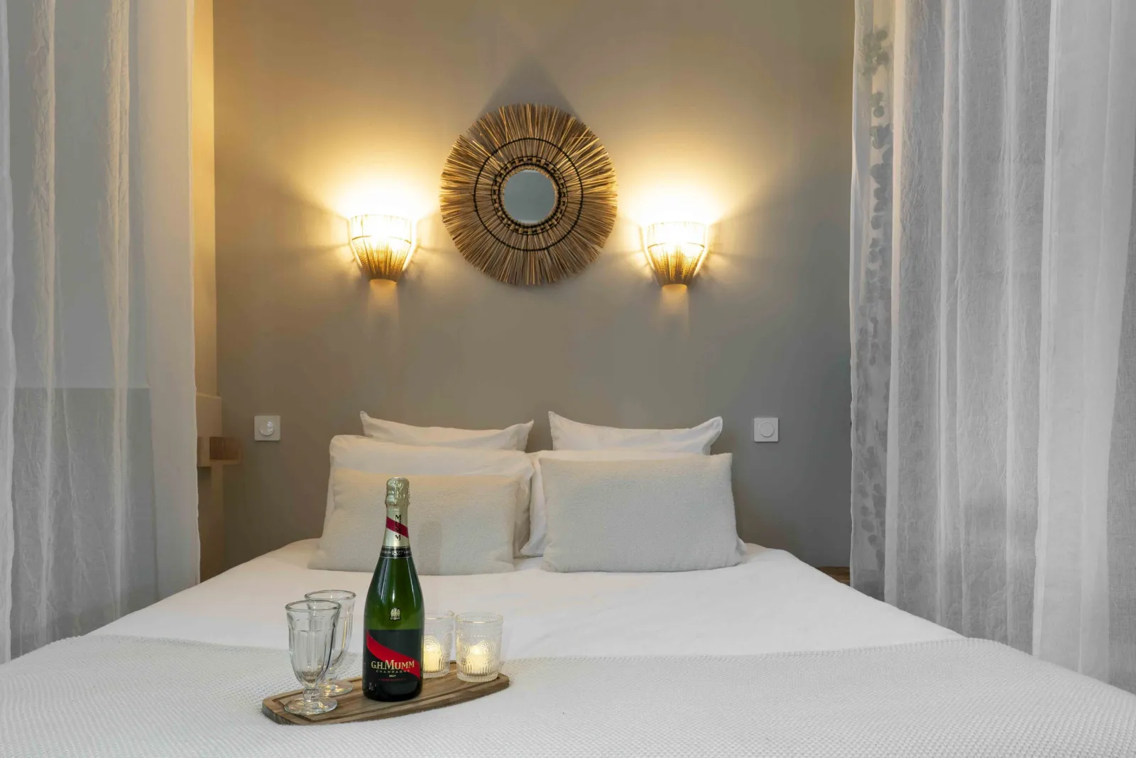La Suite Sensuelle, gîte spa à Nemours - photo 2 sur 10