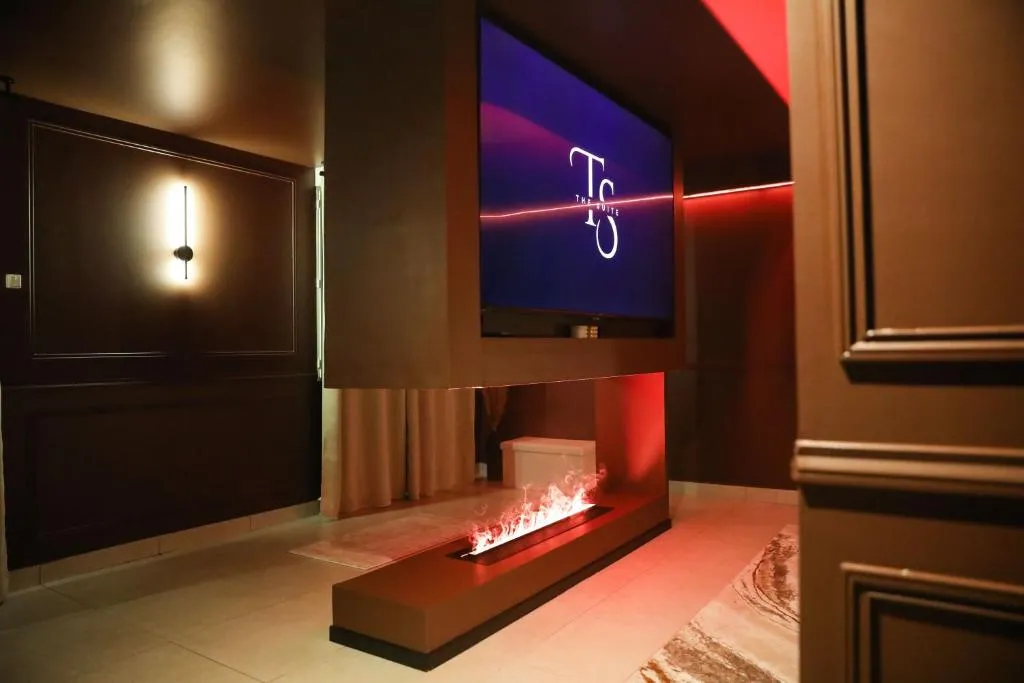 Suite spa d'Arnouville - Sauna et bain à remous privatifs près de Roissy (Arnouville, Val-d'Oise)