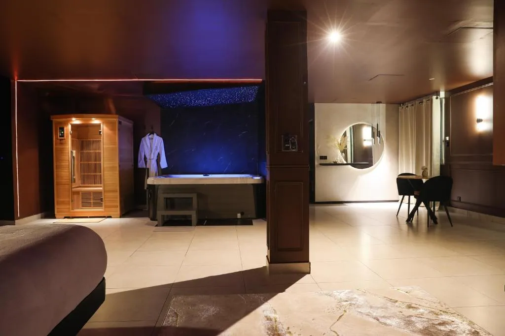 Suite spa d'Arnouville, gîte avec spa à Arnouville - photo 2 sur 11
