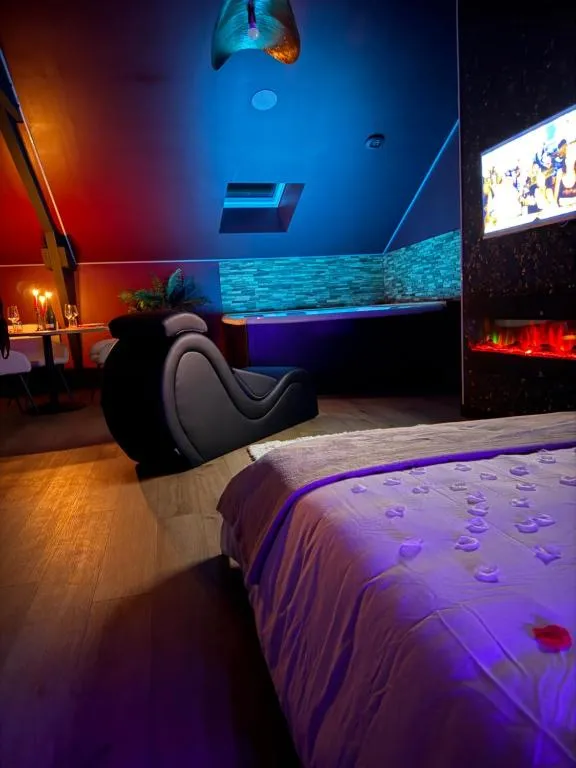 Suite spa de Fougères, gîte avec spa à Fougères - photo 2 sur 12