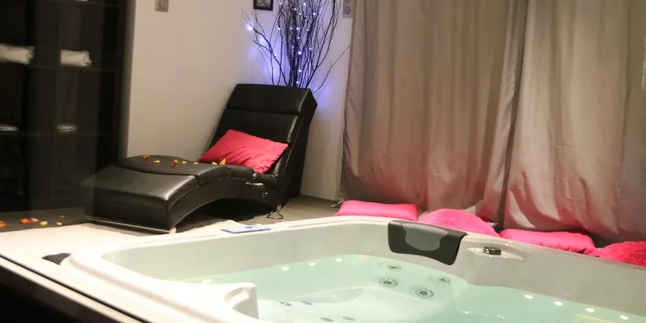 Suite Spa des Milles, gîte avec spa à Aix-en-Provence - photo 3 sur 4