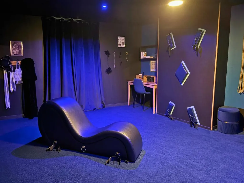 Suite spa Doux Bleu Jeux - Appartement avec bain à remous et petit-déjeuner (Niort, Deux-Sèvres)