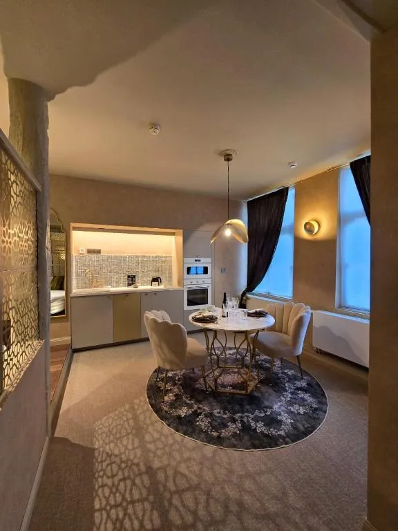 Suite Spa du Clos des Thermes, gîte avec spa à Chaudfontaine - photo 3 sur 12