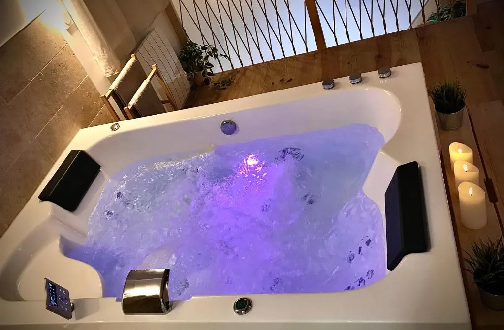 Suite Spa et Sauna de Cogny, gîte avec spa à Cogny - photo 3 sur 9