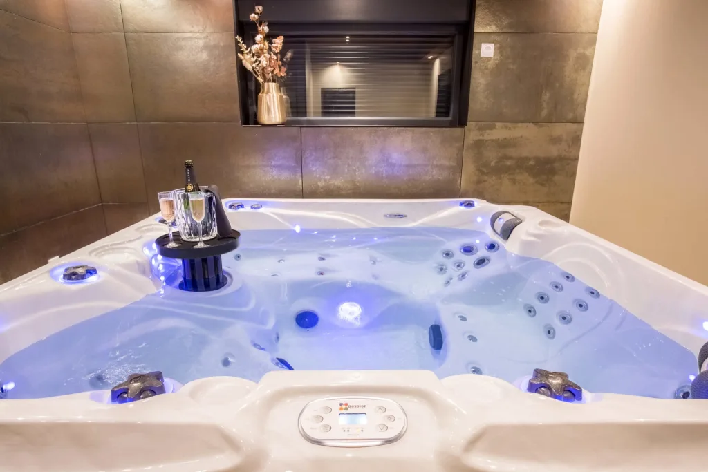 Suite Spa Le Clandestin, gîte avec spa à Escaudœuvres - photo 3 sur 12