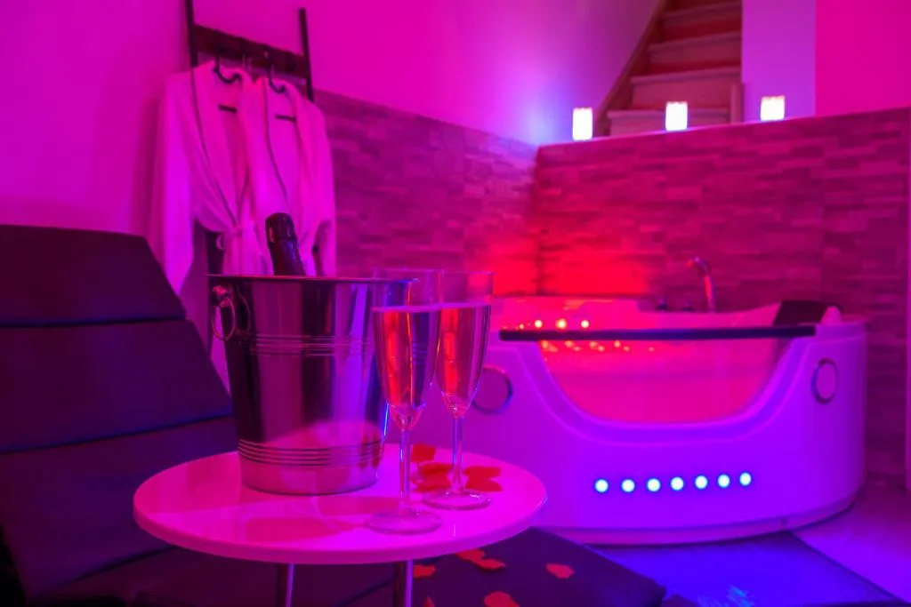 Suite spa privatif du Puy - Spa privatif et vue sur la ville (Le Puy-en-Velay, Haute-Loire)