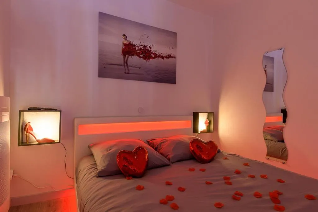 Suite spa privatif du Puy, gîte avec spa à Le Puy-en-Velay - photo 2 sur 12