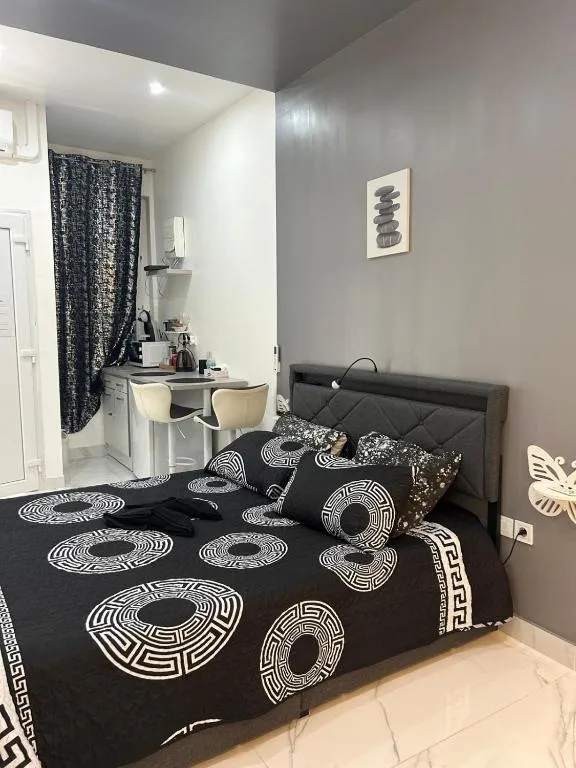 Suite Zen Amaryllis, gîte avec spa à Béziers - photo 2 sur 11