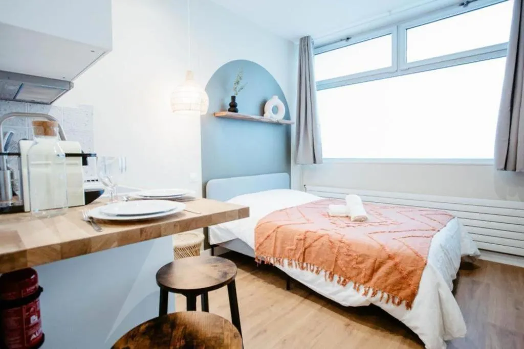 Sweet Room Jacuzzi, gîte avec spa à Montreuil - photo 2 sur 12