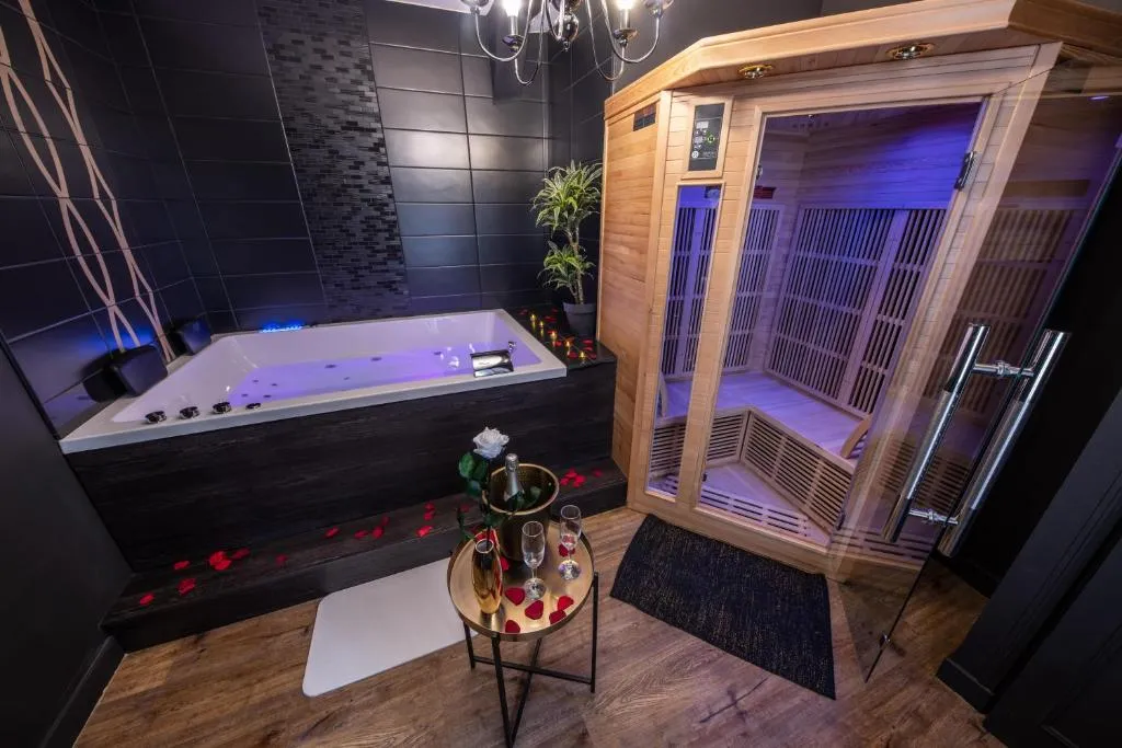 Urban Spa Romantique, gîte avec spa à Troyes - photo 2 sur 12