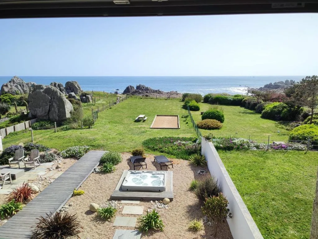 Villa Cotton - Vue mer et jacuzzi pour 12 personnes (Plobannalec-Lesconil, Finistère)