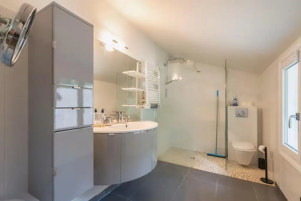 Villa de l'Airial, gîte avec spa à Lacanau - photo 3 sur 12