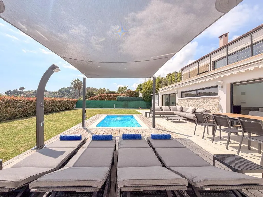 Villa Escapade Ultime, gîte avec spa à Antibes - photo 2 sur 12