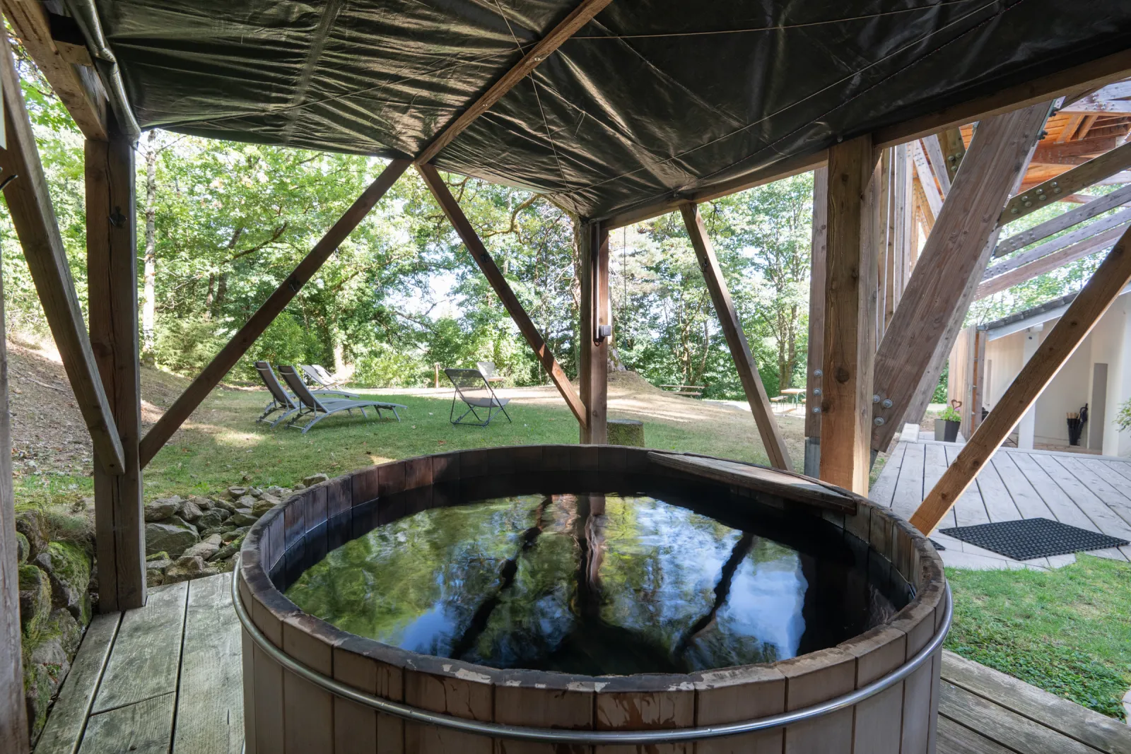 Villa Forêt & Spa, gîte spa à Champdray - photo 3 sur 12