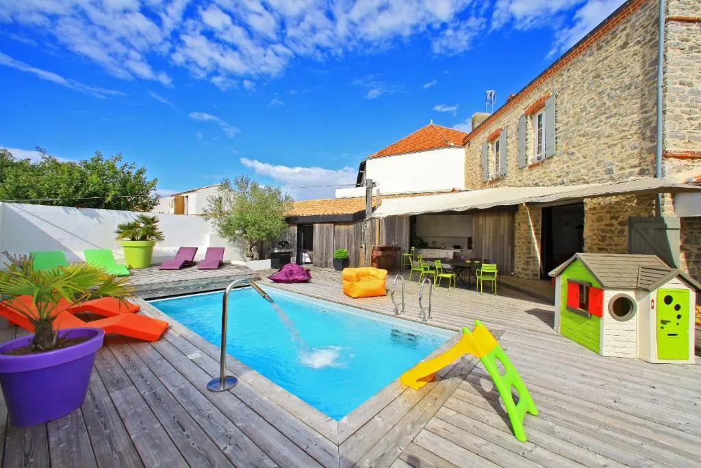 Villa La Chaize - Suites avec bain à remous, sauna et piscine intérieure (Noirmoutier-en-l'Île, Vendée)