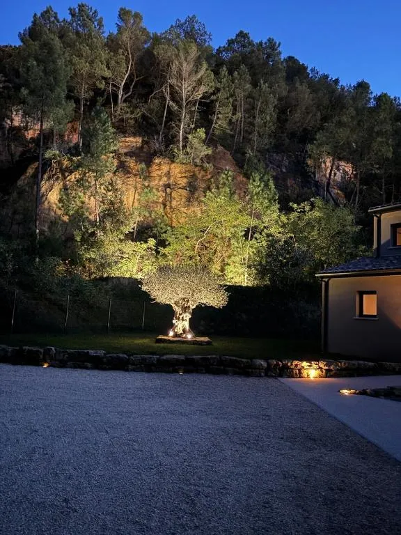 Villa Lynae - Bain à remous et piscine privée avec vue montagne (Saint-Restitut, Drôme)