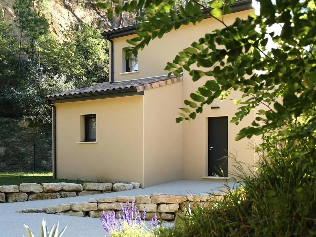 Villa Lynae, gîte avec spa à Saint-Restitut - photo 2 sur 12