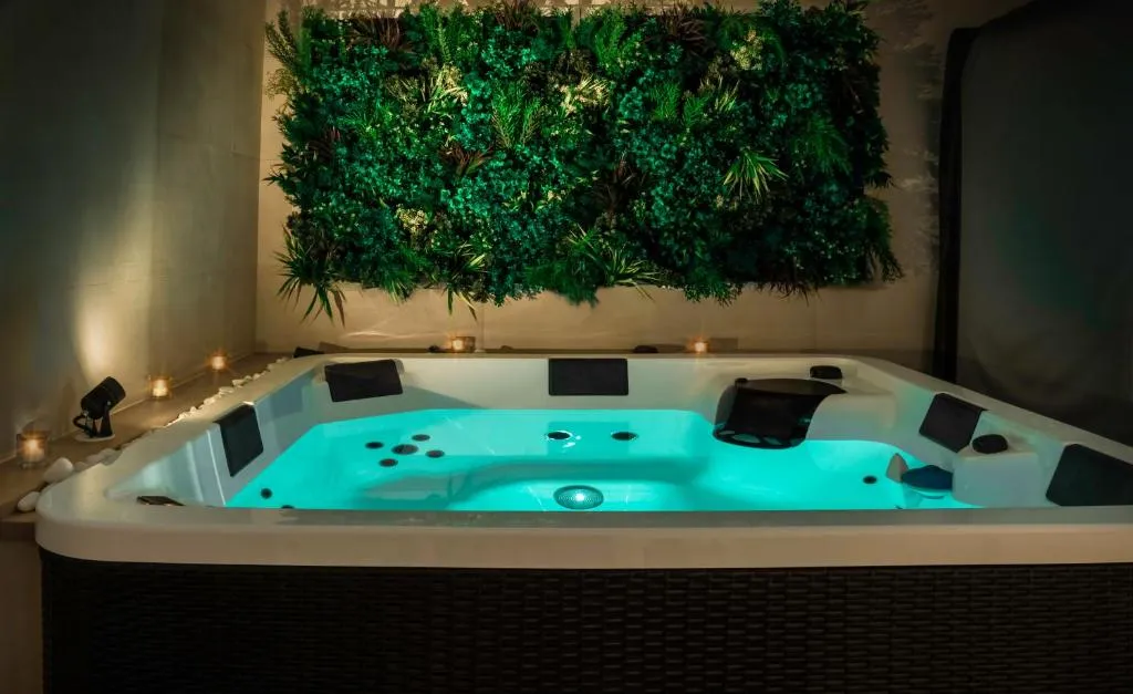 Villa Sauna de Saint-Martin, gîte avec spa à Saint-Martin-des-Entrées - photo 3 sur 12