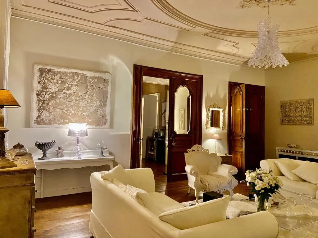 Villa Vieille Rose, gîte avec spa à Niort - photo 3 sur 12